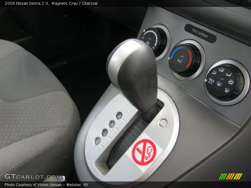Magnetic Gray / Charcoal 2009 Nissan Sentra 2.0