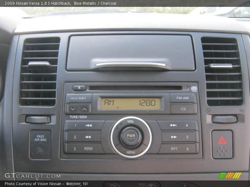 Blue Metallic / Charcoal 2009 Nissan Versa 1.8 S Hatchback