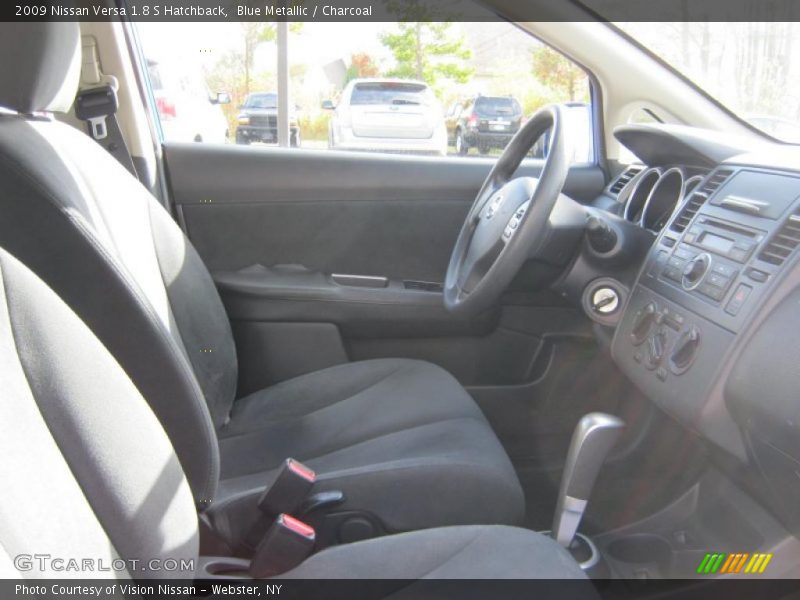 Blue Metallic / Charcoal 2009 Nissan Versa 1.8 S Hatchback