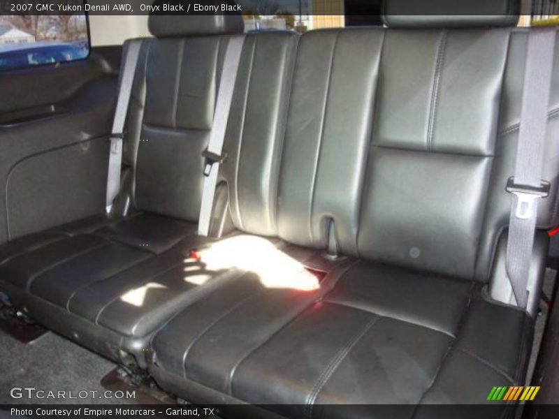 Onyx Black / Ebony Black 2007 GMC Yukon Denali AWD