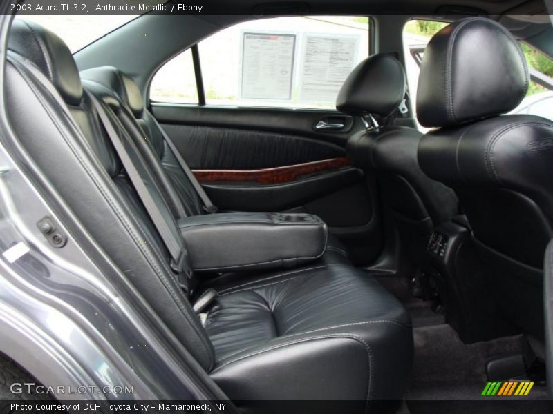  2003 TL 3.2 Ebony Interior