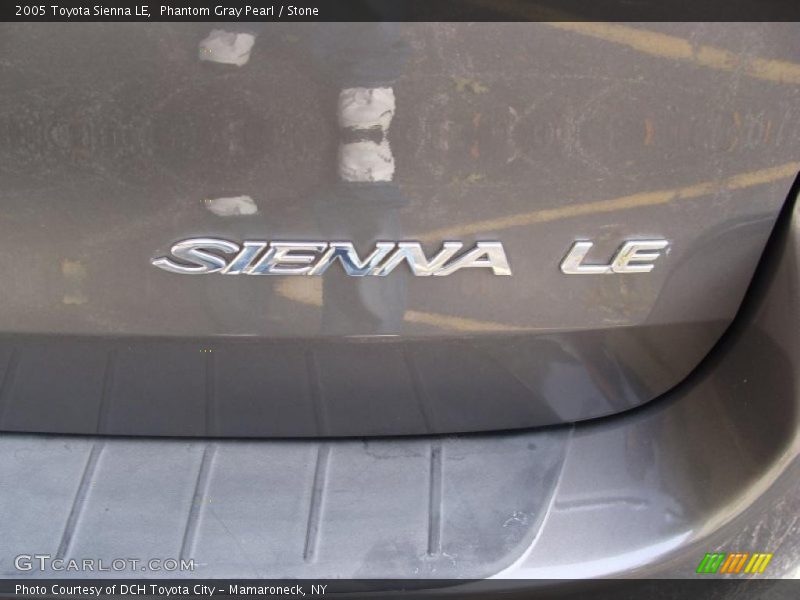 Phantom Gray Pearl / Stone 2005 Toyota Sienna LE