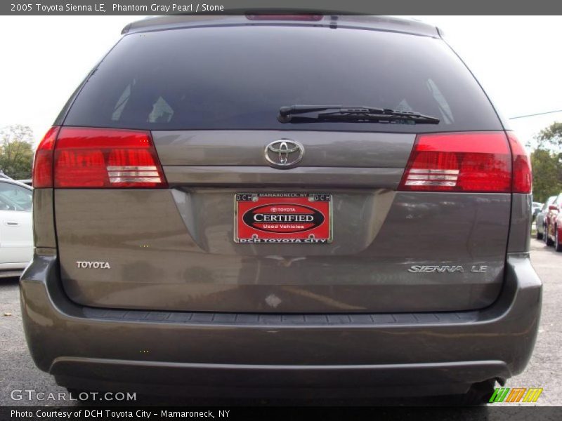 Phantom Gray Pearl / Stone 2005 Toyota Sienna LE
