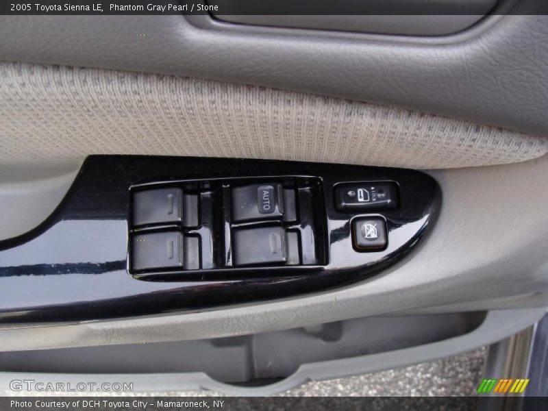 Phantom Gray Pearl / Stone 2005 Toyota Sienna LE