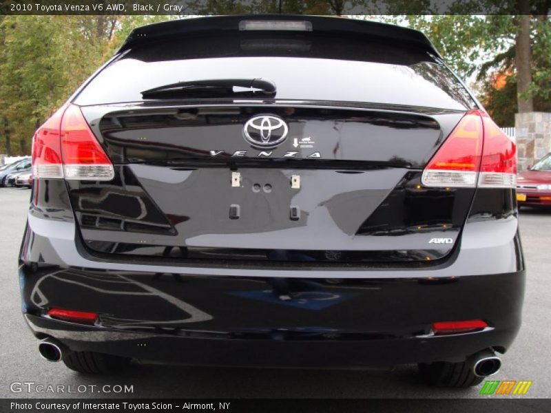 Black / Gray 2010 Toyota Venza V6 AWD