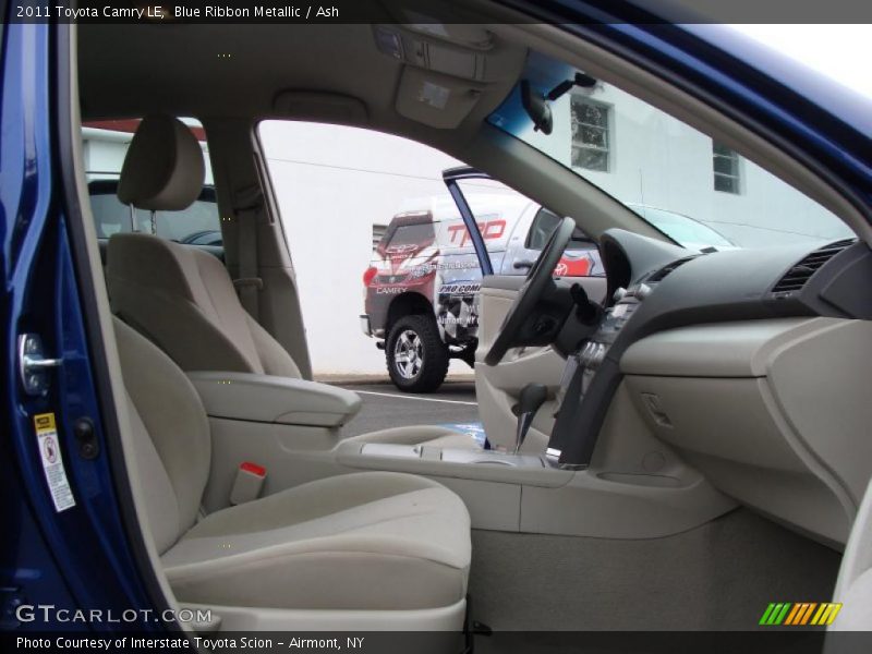 Blue Ribbon Metallic / Ash 2011 Toyota Camry LE