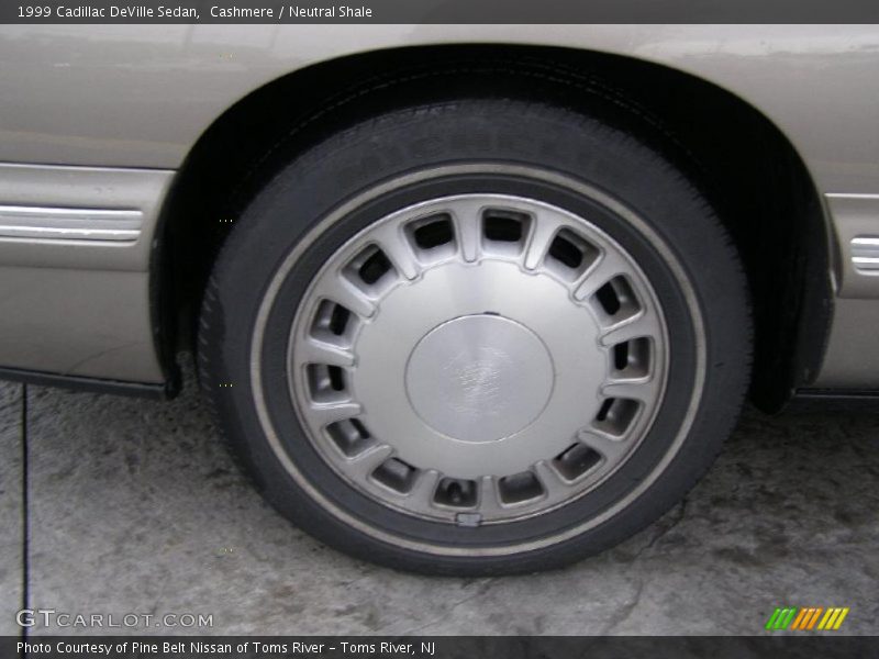 Cashmere / Neutral Shale 1999 Cadillac DeVille Sedan