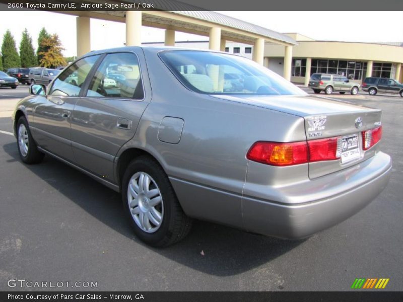 Antique Sage Pearl / Oak 2000 Toyota Camry LE