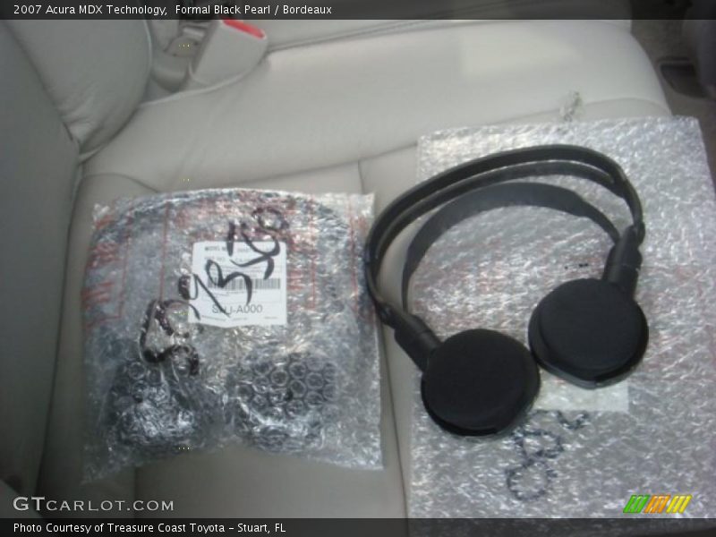 Formal Black Pearl / Bordeaux 2007 Acura MDX Technology