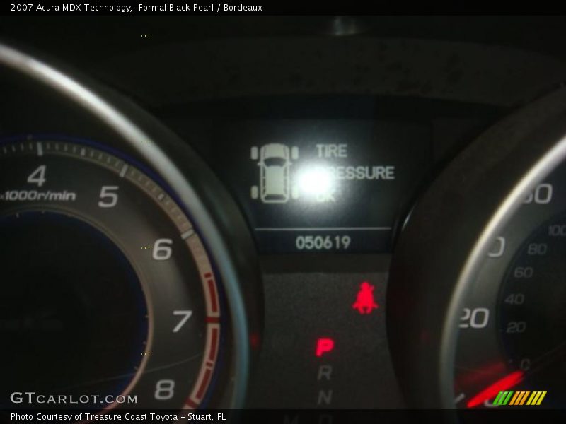 Formal Black Pearl / Bordeaux 2007 Acura MDX Technology