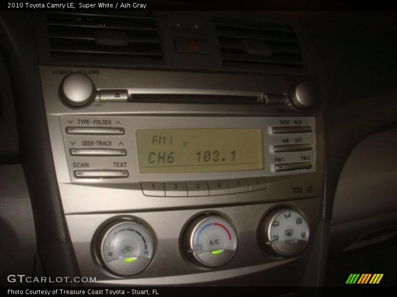 Super White / Ash Gray 2010 Toyota Camry LE