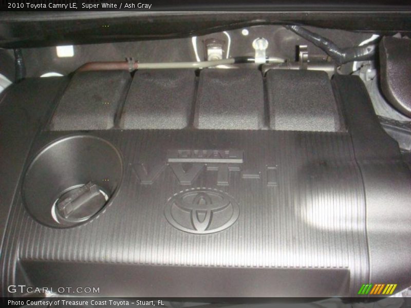 Super White / Ash Gray 2010 Toyota Camry LE