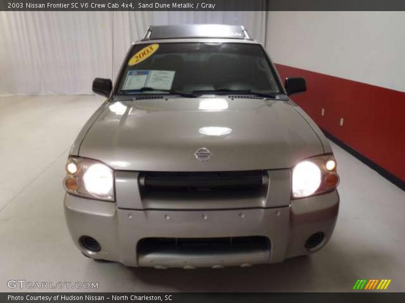 Sand Dune Metallic / Gray 2003 Nissan Frontier SC V6 Crew Cab 4x4