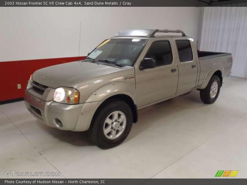 Sand Dune Metallic / Gray 2003 Nissan Frontier SC V6 Crew Cab 4x4