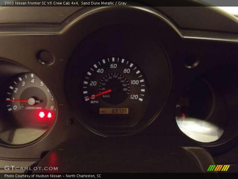 Sand Dune Metallic / Gray 2003 Nissan Frontier SC V6 Crew Cab 4x4