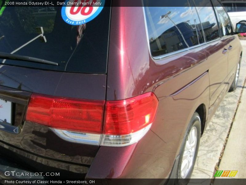 Dark Cherry Pearl / Ivory 2008 Honda Odyssey EX-L