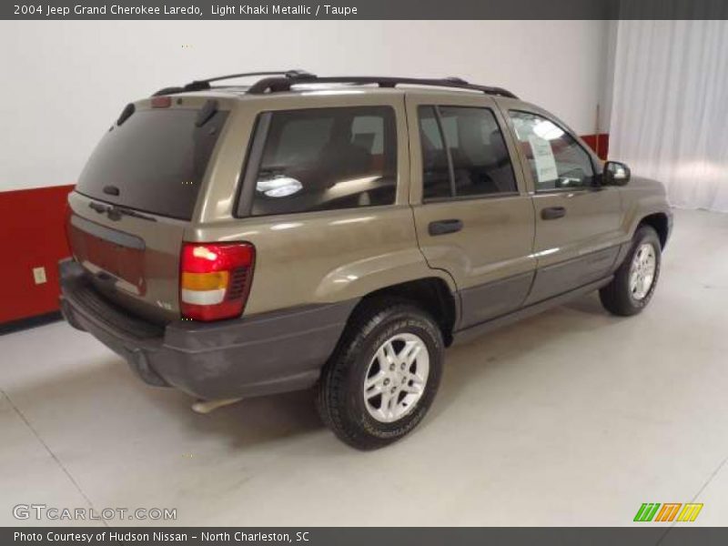 Light Khaki Metallic / Taupe 2004 Jeep Grand Cherokee Laredo