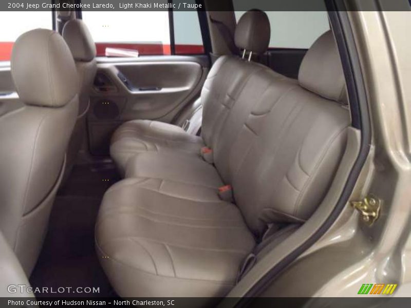  2004 Grand Cherokee Laredo Taupe Interior