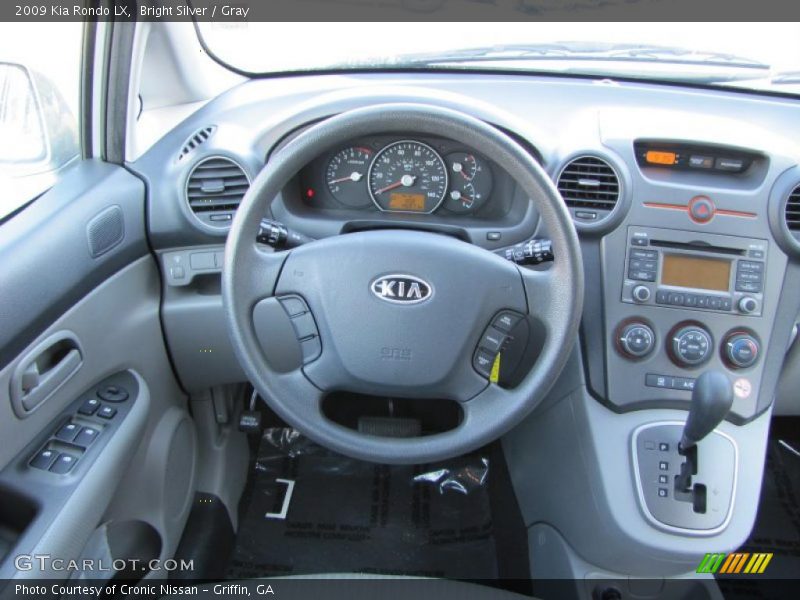 Bright Silver / Gray 2009 Kia Rondo LX