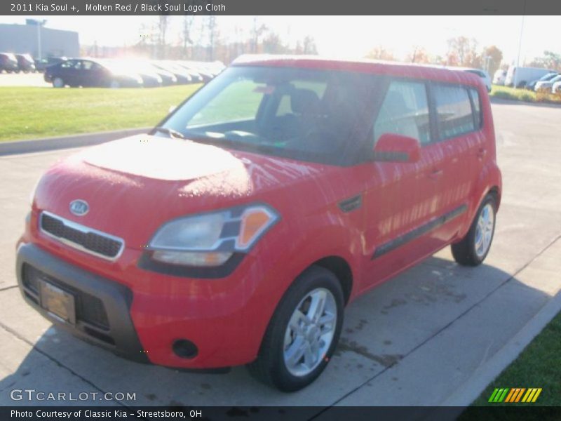 Molten Red / Black Soul Logo Cloth 2011 Kia Soul +