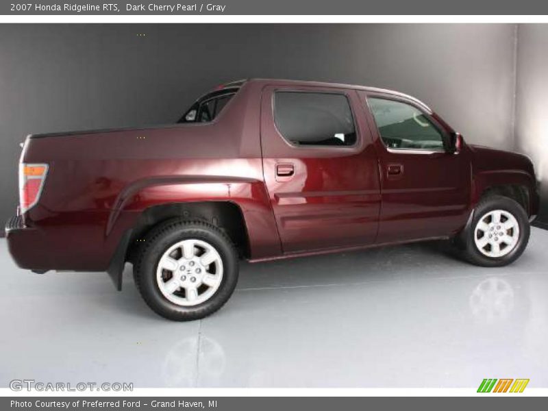 Dark Cherry Pearl / Gray 2007 Honda Ridgeline RTS