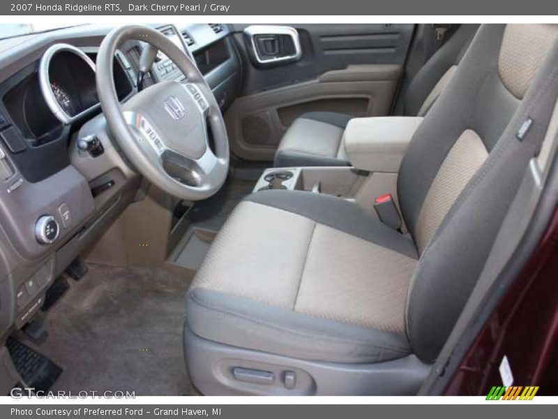  2007 Ridgeline RTS Gray Interior