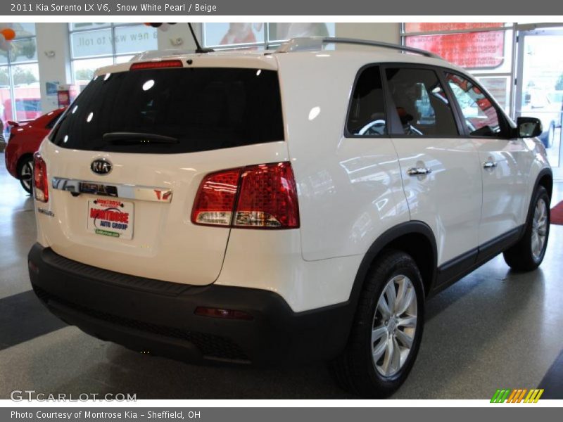 Snow White Pearl / Beige 2011 Kia Sorento LX V6