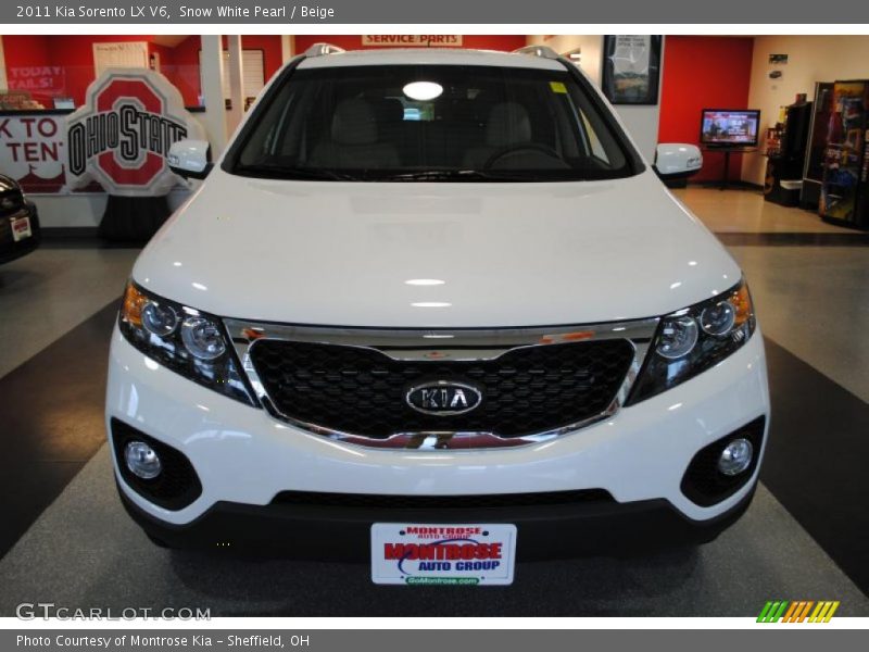 Snow White Pearl / Beige 2011 Kia Sorento LX V6