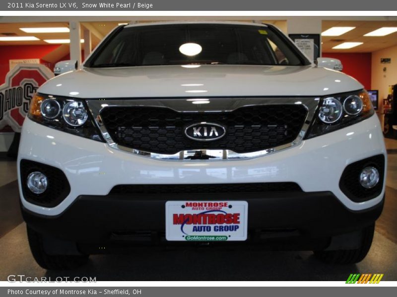 Snow White Pearl / Beige 2011 Kia Sorento LX V6