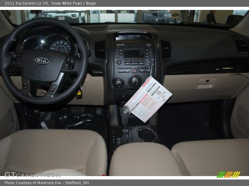 Snow White Pearl / Beige 2011 Kia Sorento LX V6