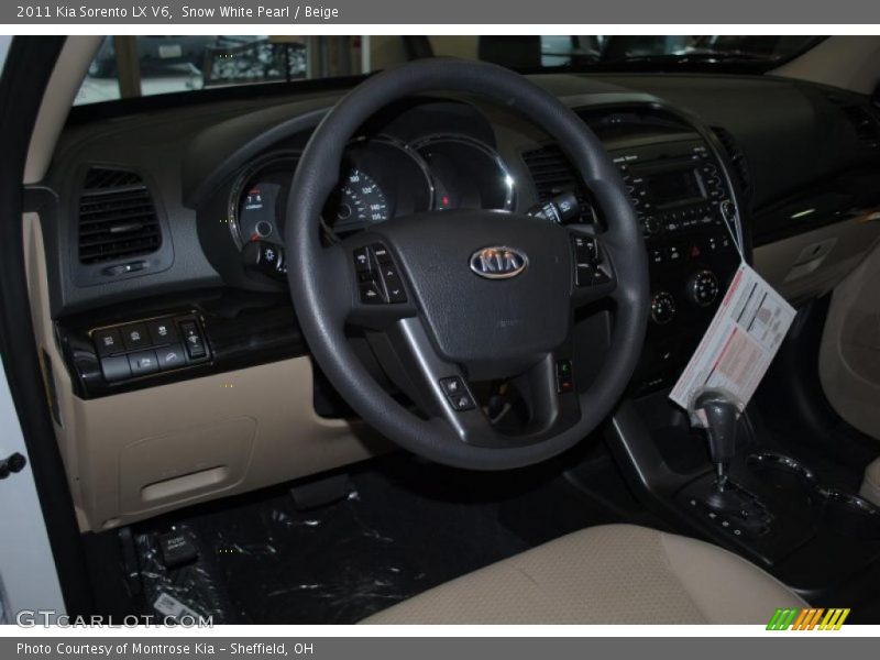 Snow White Pearl / Beige 2011 Kia Sorento LX V6