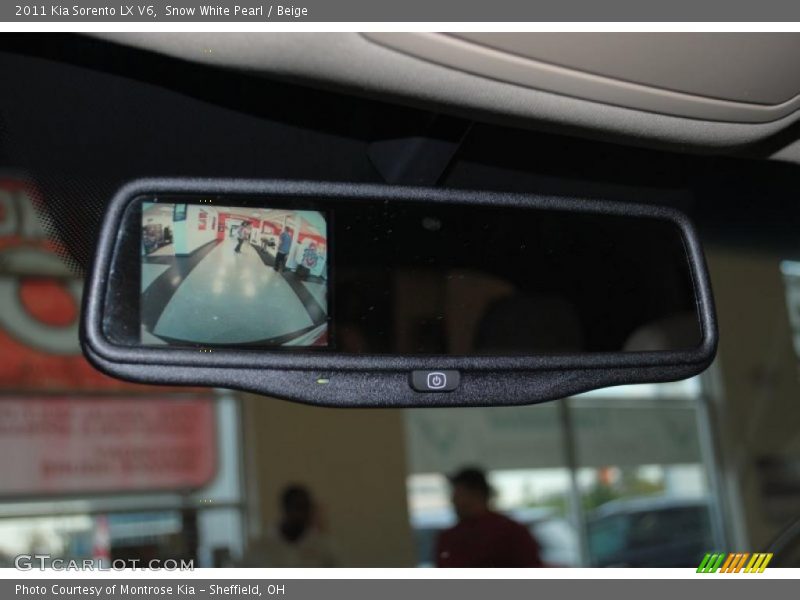 Snow White Pearl / Beige 2011 Kia Sorento LX V6