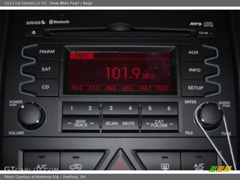 Controls of 2011 Sorento LX V6