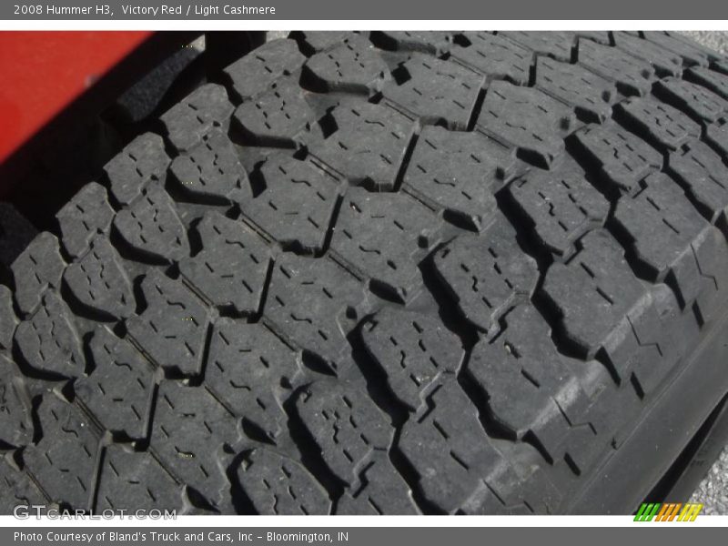 Victory Red / Light Cashmere 2008 Hummer H3