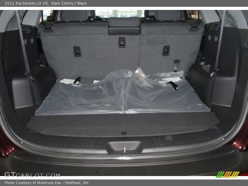  2011 Sorento LX V6 Trunk