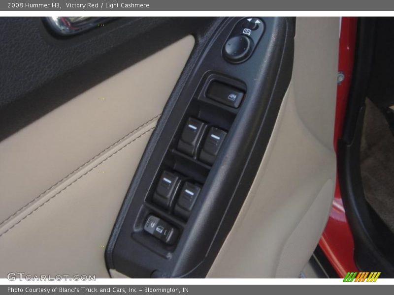 Victory Red / Light Cashmere 2008 Hummer H3