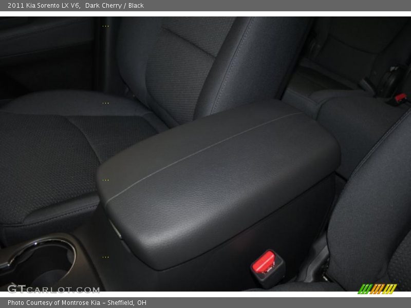 Dark Cherry / Black 2011 Kia Sorento LX V6