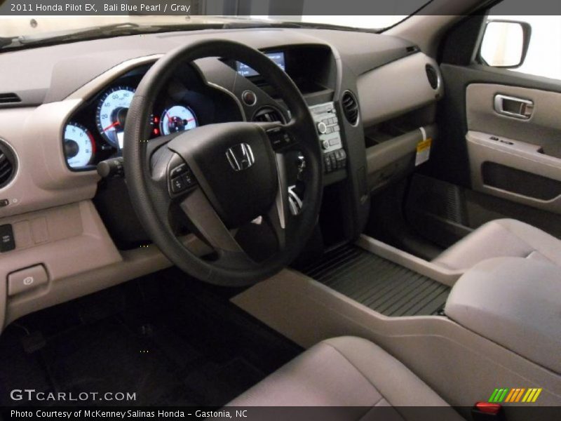 Dashboard of 2011 Pilot EX