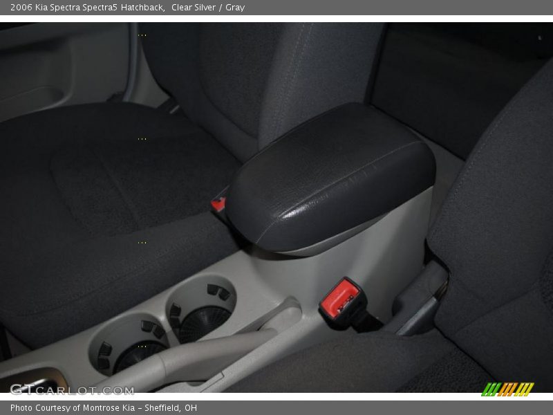 Clear Silver / Gray 2006 Kia Spectra Spectra5 Hatchback