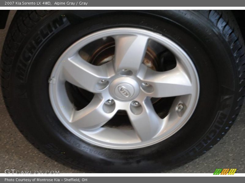 Alpine Gray / Gray 2007 Kia Sorento LX 4WD