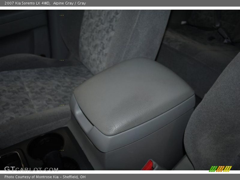 Alpine Gray / Gray 2007 Kia Sorento LX 4WD