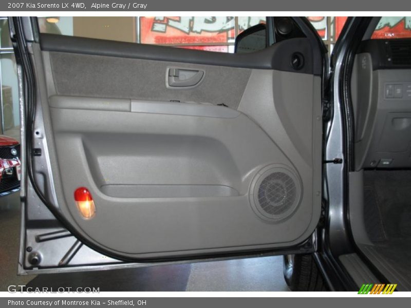 Alpine Gray / Gray 2007 Kia Sorento LX 4WD