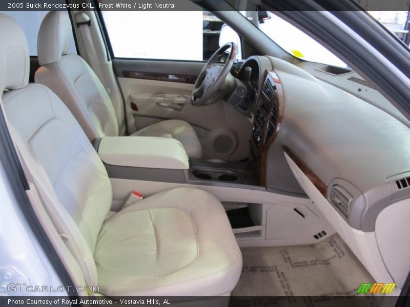 Frost White / Light Neutral 2005 Buick Rendezvous CXL