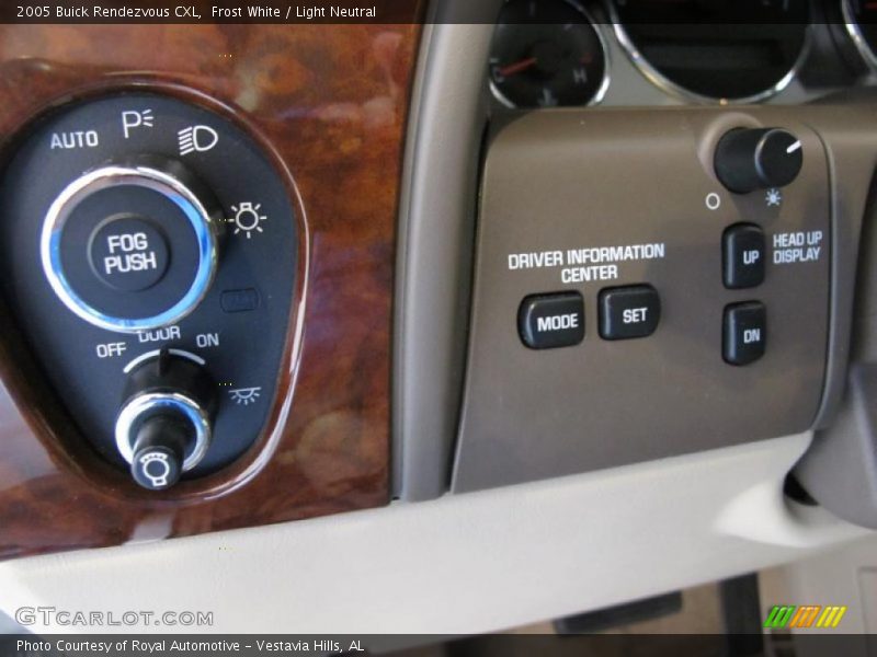 Frost White / Light Neutral 2005 Buick Rendezvous CXL