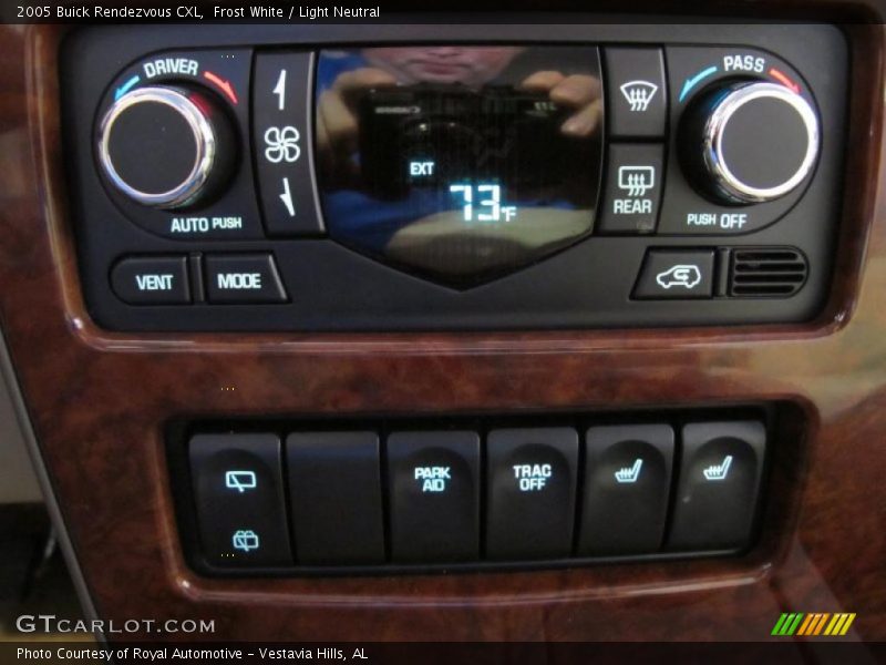 Frost White / Light Neutral 2005 Buick Rendezvous CXL
