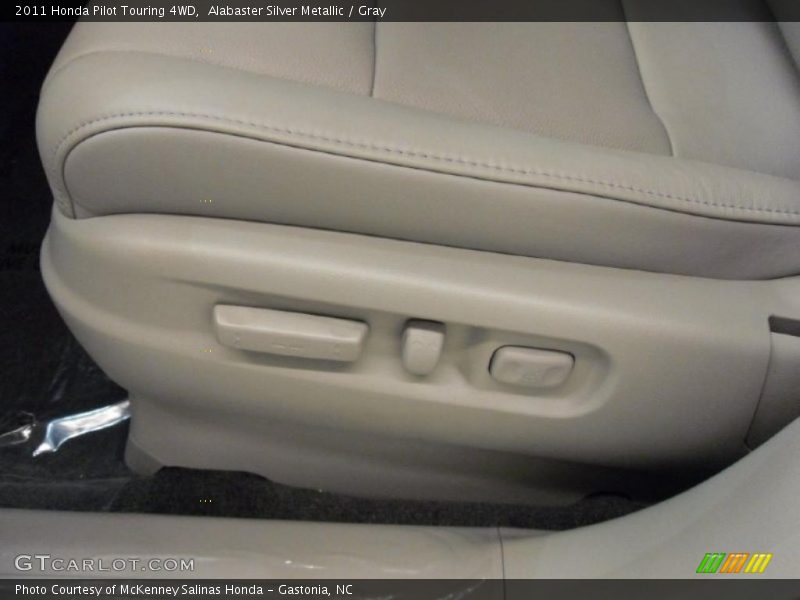 Alabaster Silver Metallic / Gray 2011 Honda Pilot Touring 4WD