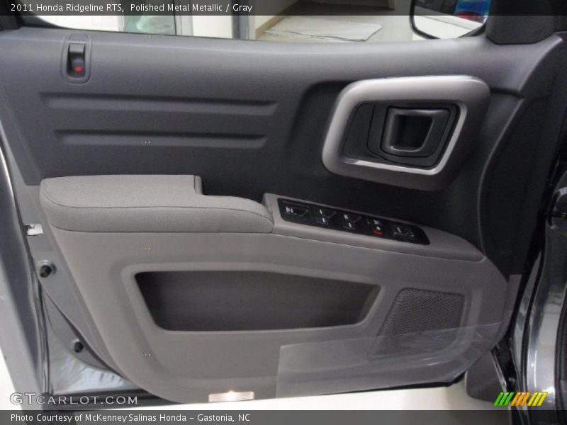  2011 Ridgeline RTS Gray Interior