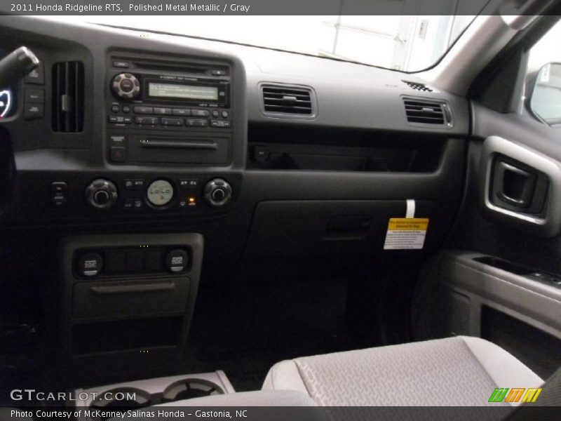 Dashboard of 2011 Ridgeline RTS