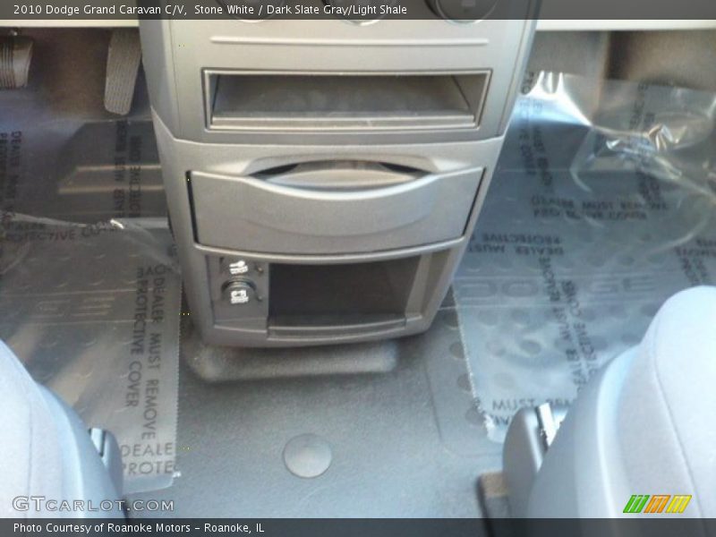 Stone White / Dark Slate Gray/Light Shale 2010 Dodge Grand Caravan C/V