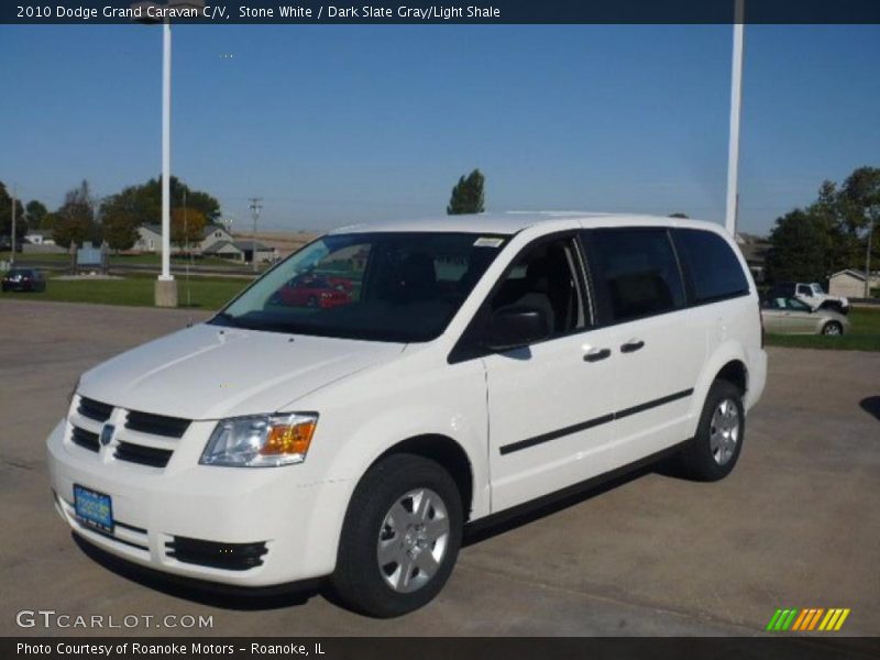 Front 3/4 View of 2010 Grand Caravan C/V